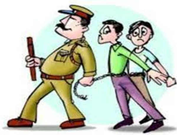 हापुड़ पुलिस के सायरन से उतरा हुड़दंगियों का नशा, 100 के करीब गिरफ्तारियाँ , "नशा सड़क पर, तो ठिकाना हवालात में!