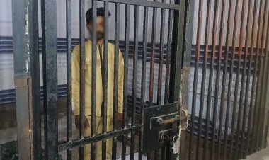 UP Hapur : दोनों हाथों में तमंचे लहराकर दहशत फैलाने वाला 'सन्नाटा' गिरफ्तार, पुलिस ने चंद घंटों में भेजा जेल