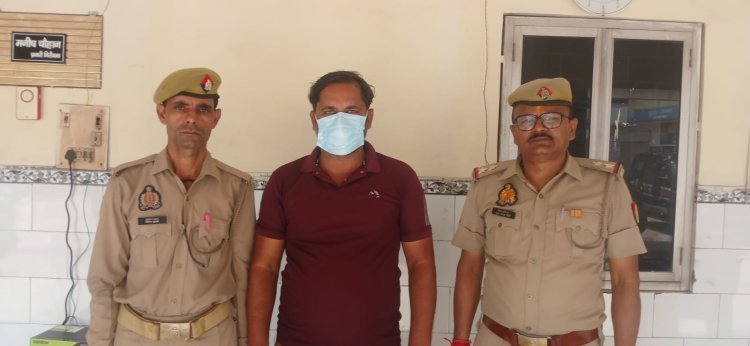 हापुड़ : दुष्कर्म करने वाला आरोपी जोगेंद्र गिरफ्तार, पुलिस की चौखट पर समझौते के प्रयास के बाद आखिरकार खाकी ने कसा शिकंजा